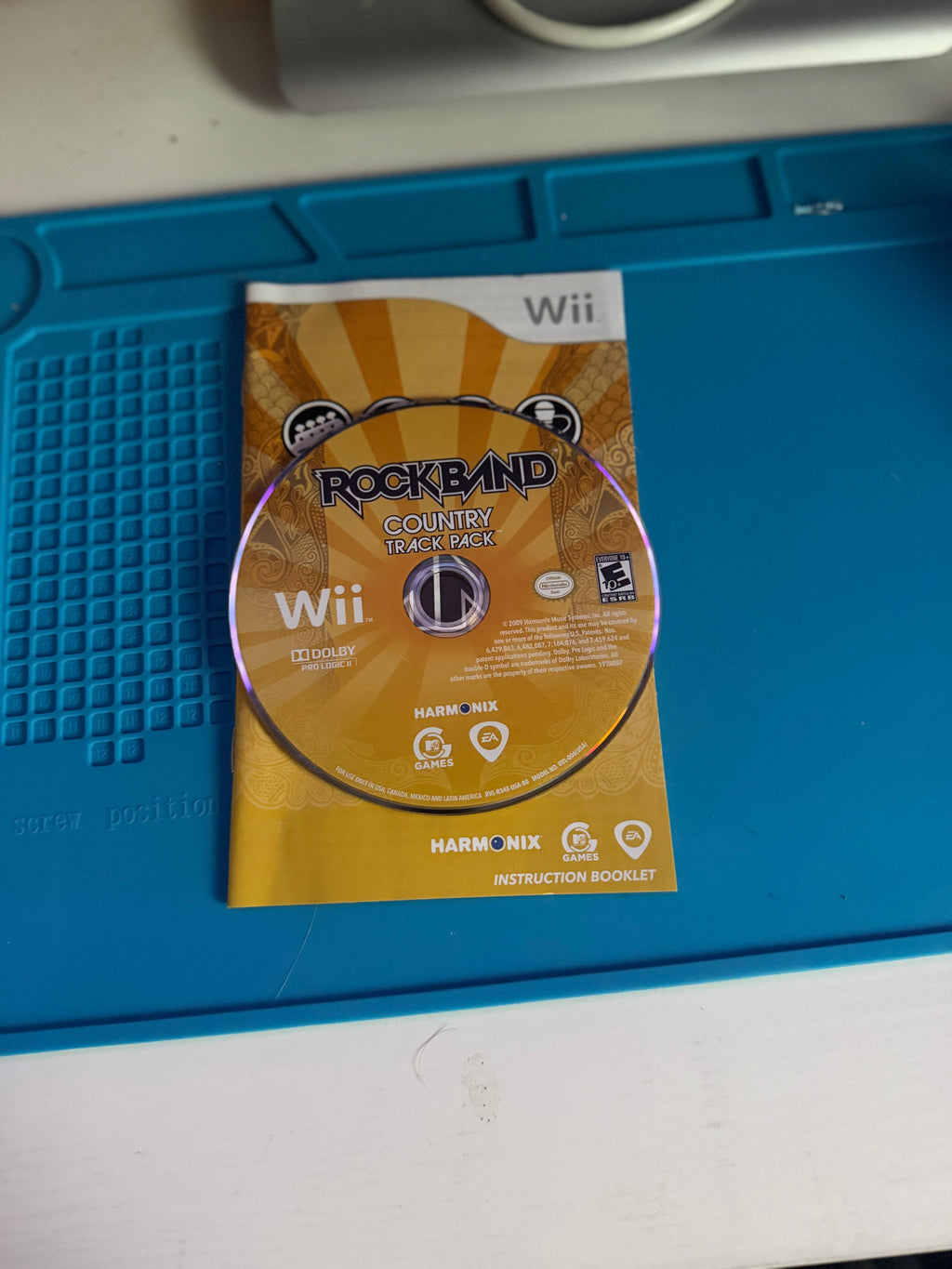 Rock Band - Country Track Pack - Nintendo Wii (CIB)