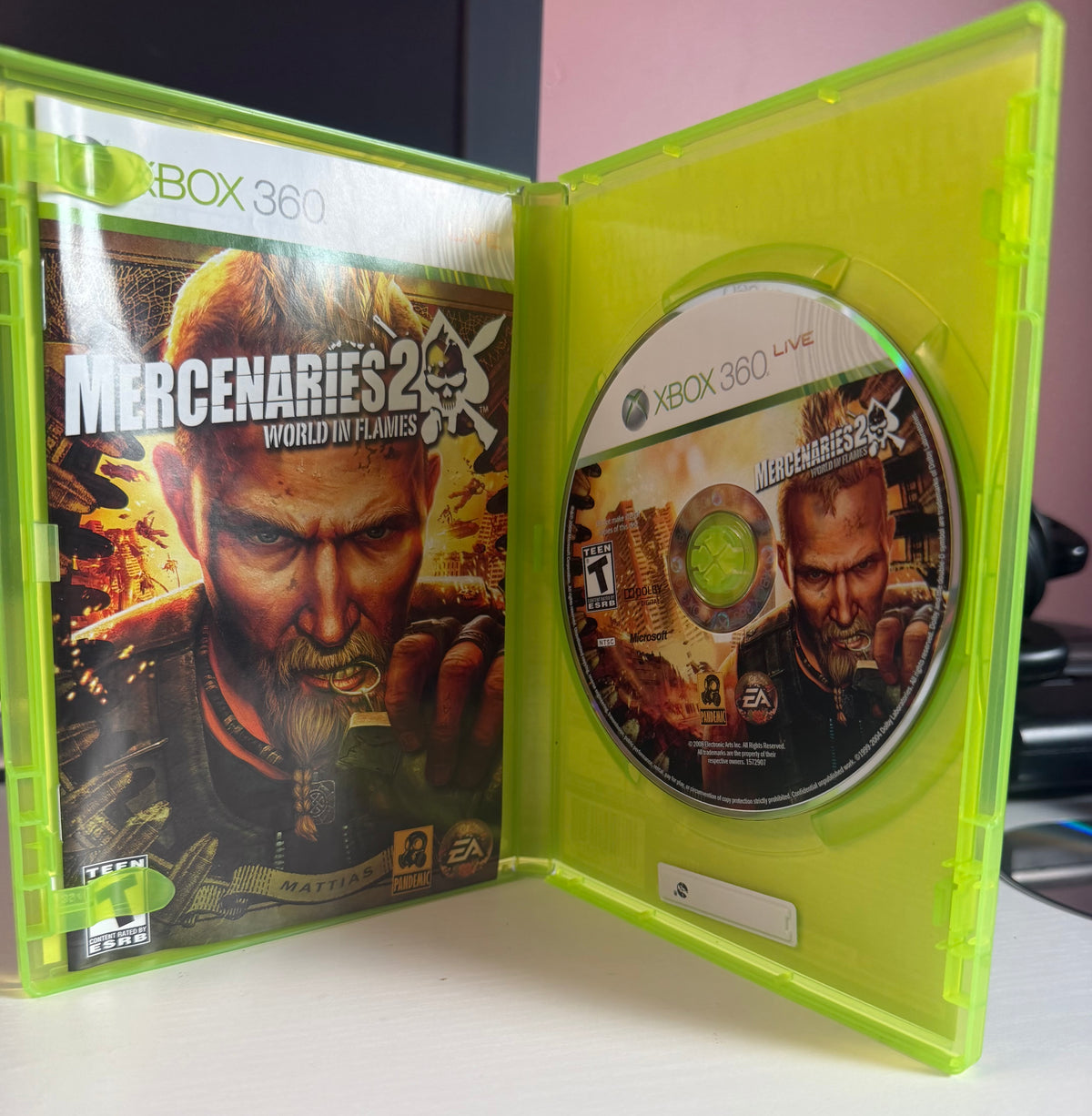 Mercenaries 2: World in Flames - Xbox 360 (CIB)